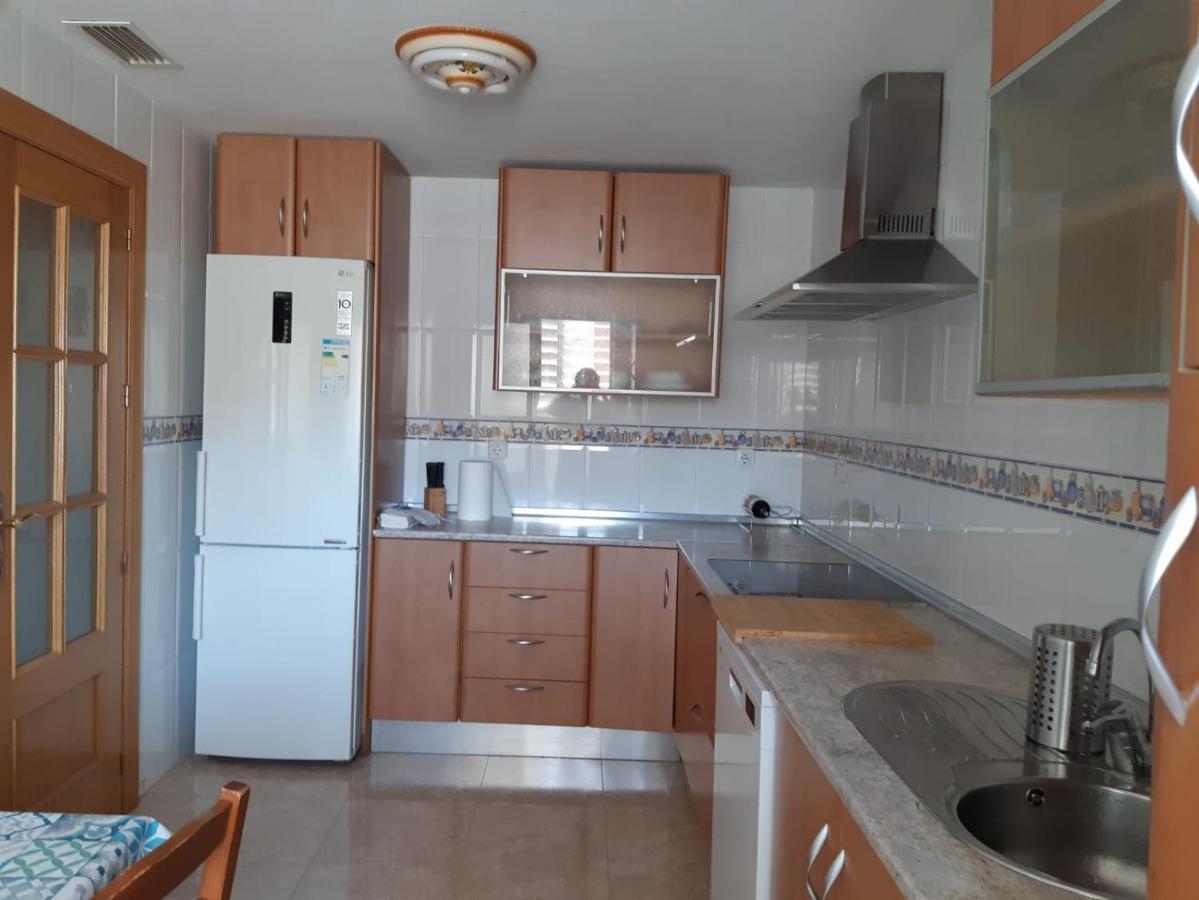 Amplio Piso Con Vistas A La Playa De Poniente Apartment Aguilas Luaran gambar