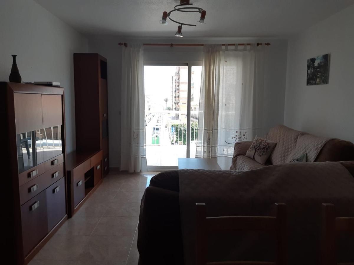 Amplio Piso Con Vistas A La Playa De Poniente Apartment Aguilas Luaran gambar